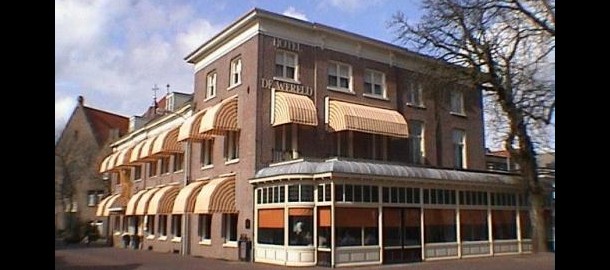 Hotel De Wereld-breed